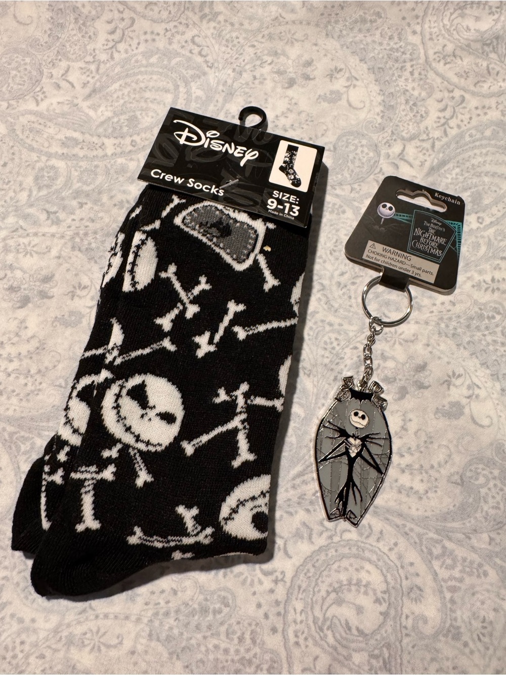 The Nightmare Before Christmas Adult Crew Socks Size 9-13 & Jack Keychain